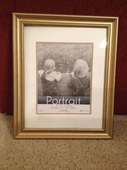 Portrait Picture Frame 16x20