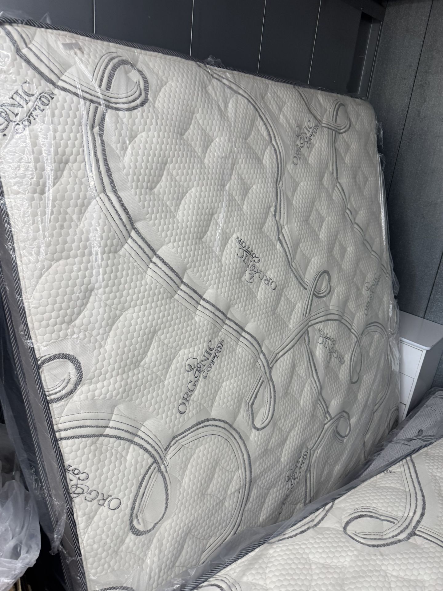 King Pillow Top Mattress FIRM