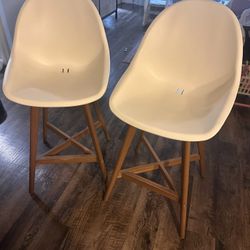 Set of 2 White Counter Stools – 26” Seat Height