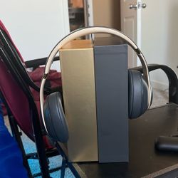 Beats Studio3 Wireless Skyline Collection Shadow Gray