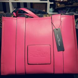 Marc Jacob’s Tote Bag Medium NWT Barbie Pink 