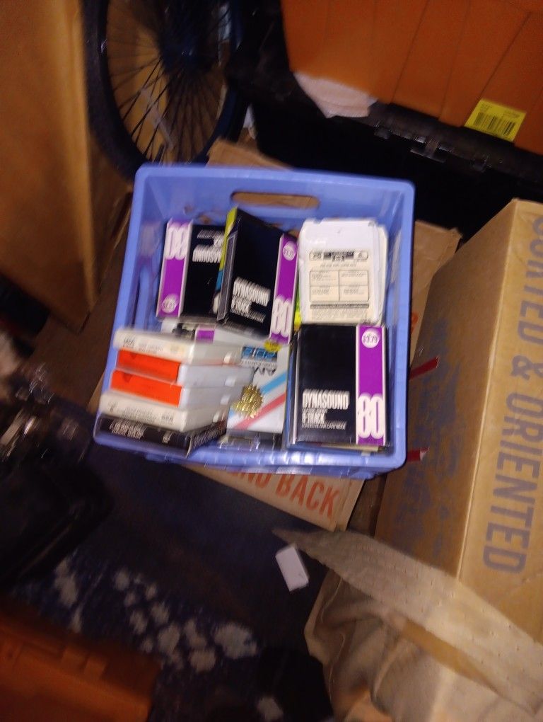 8 Track Box Full