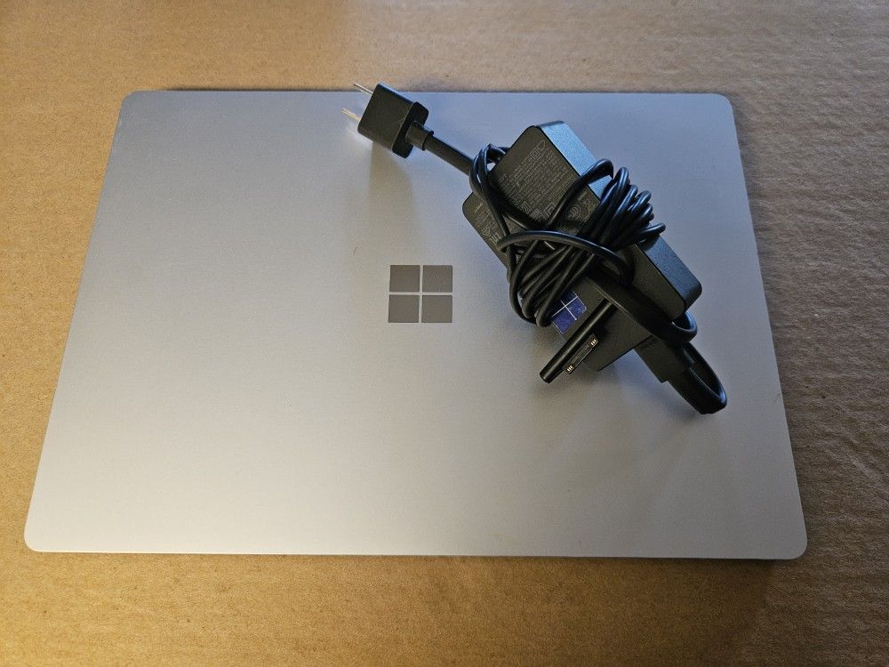 Microsoft Surface Laptop 3 i7 512gb NVMe Drive 14" Touchscreen