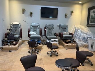 pedicure chairs 200 plus 50 $ delivery