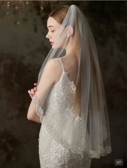 Fingertip Beaded Veil