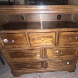 Wooden Dresser 
