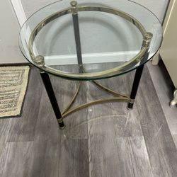 Set Of 2 Glass Tables 
