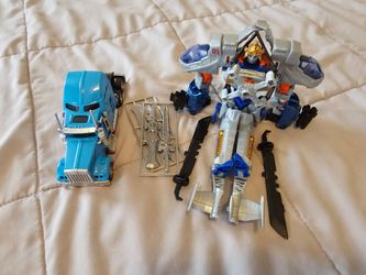 Diecast Truck and Transformer