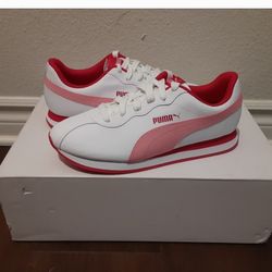 Puma Multiple Sizes Read Entire Description