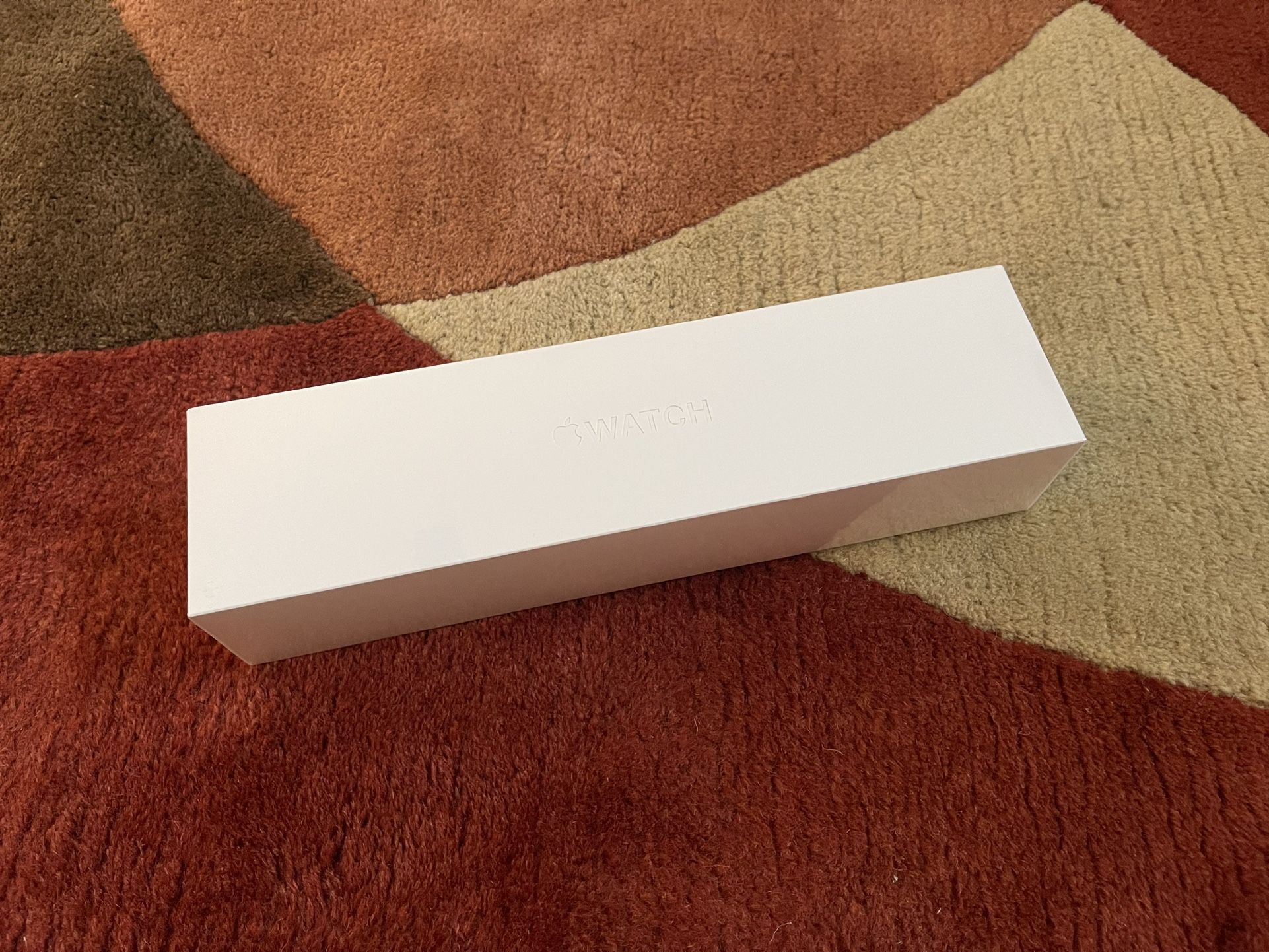 New Apple Watch Series 5 44mm Gold Stainless Steel Case with Milanese Loop