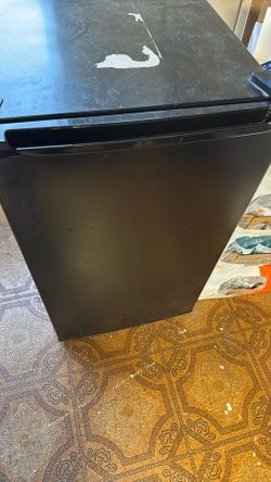 Mini Fridge