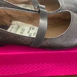 Toddler Girls Flats(Nordstrom Rack-Size 12.5)