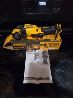 Dewalt Atomic brushless Multi-tool Brand New tool only Hablo Español