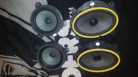 Toyota Tacoma Speakers