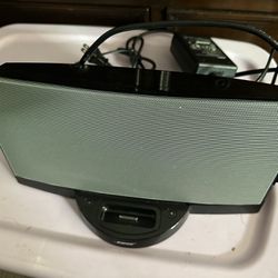 Bose Plug In Speaker 