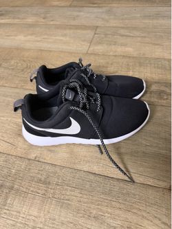 Athletic Nike shoes size 7.5W