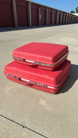 Hot pink SAMSONITE Hard Shell Suitcase Set of 2