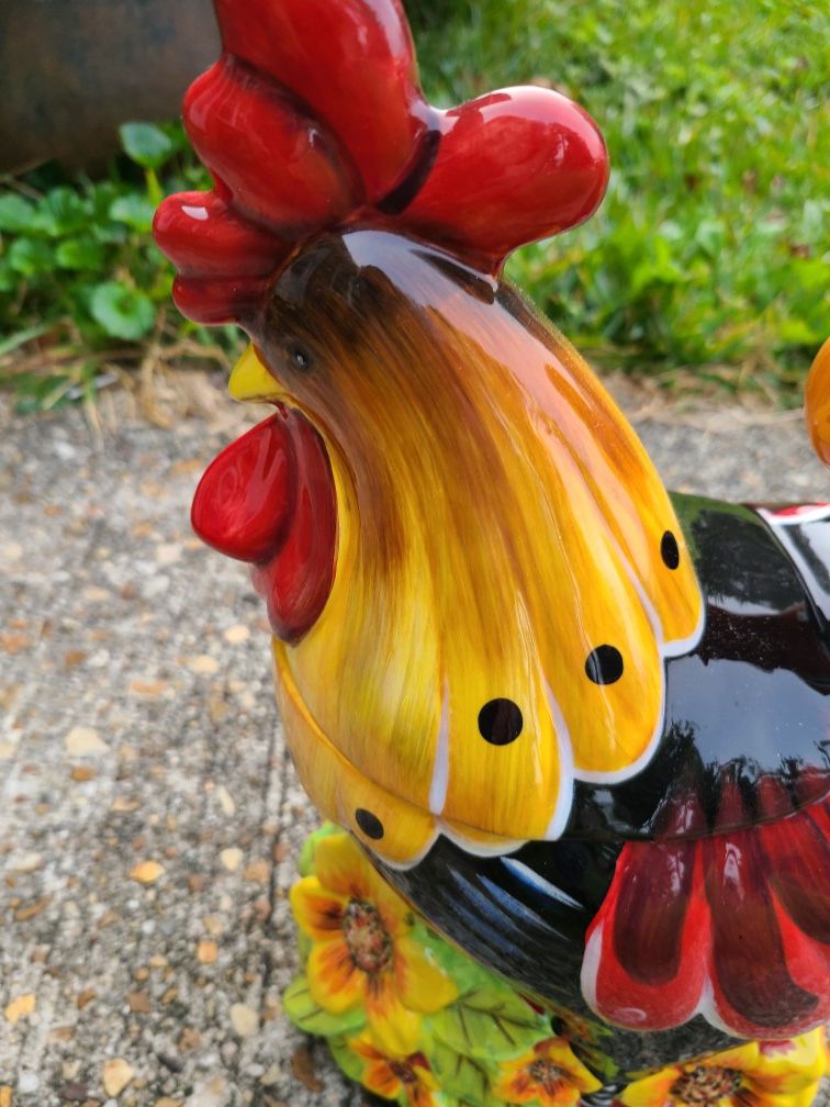 Beautiful cookie jar