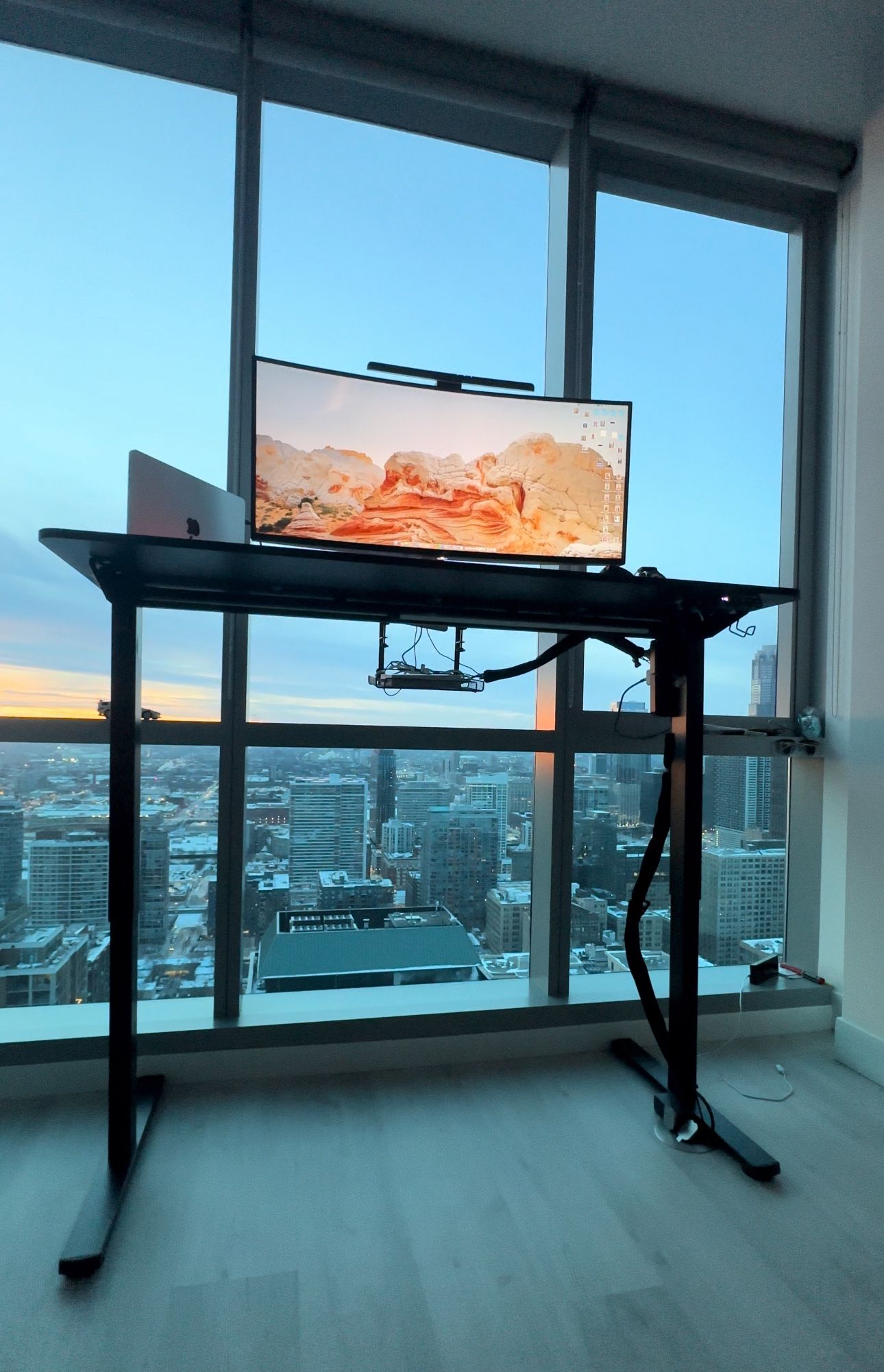 Office Table NearHub OD30 (55 x 24 inches)