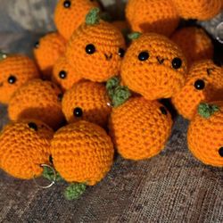 Crochet Mini Orange 