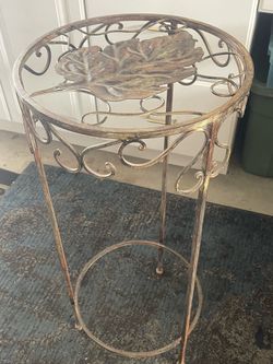 Plant stand