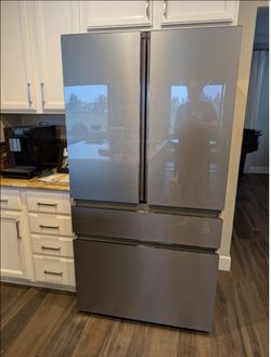 New GE Cafe 36Inch Freestanding 4Door French Door Smart Refrigerator CJE23DM5WS5