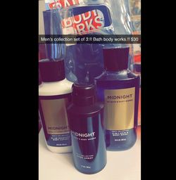 3 pcs bath body works.!! New.!! $30