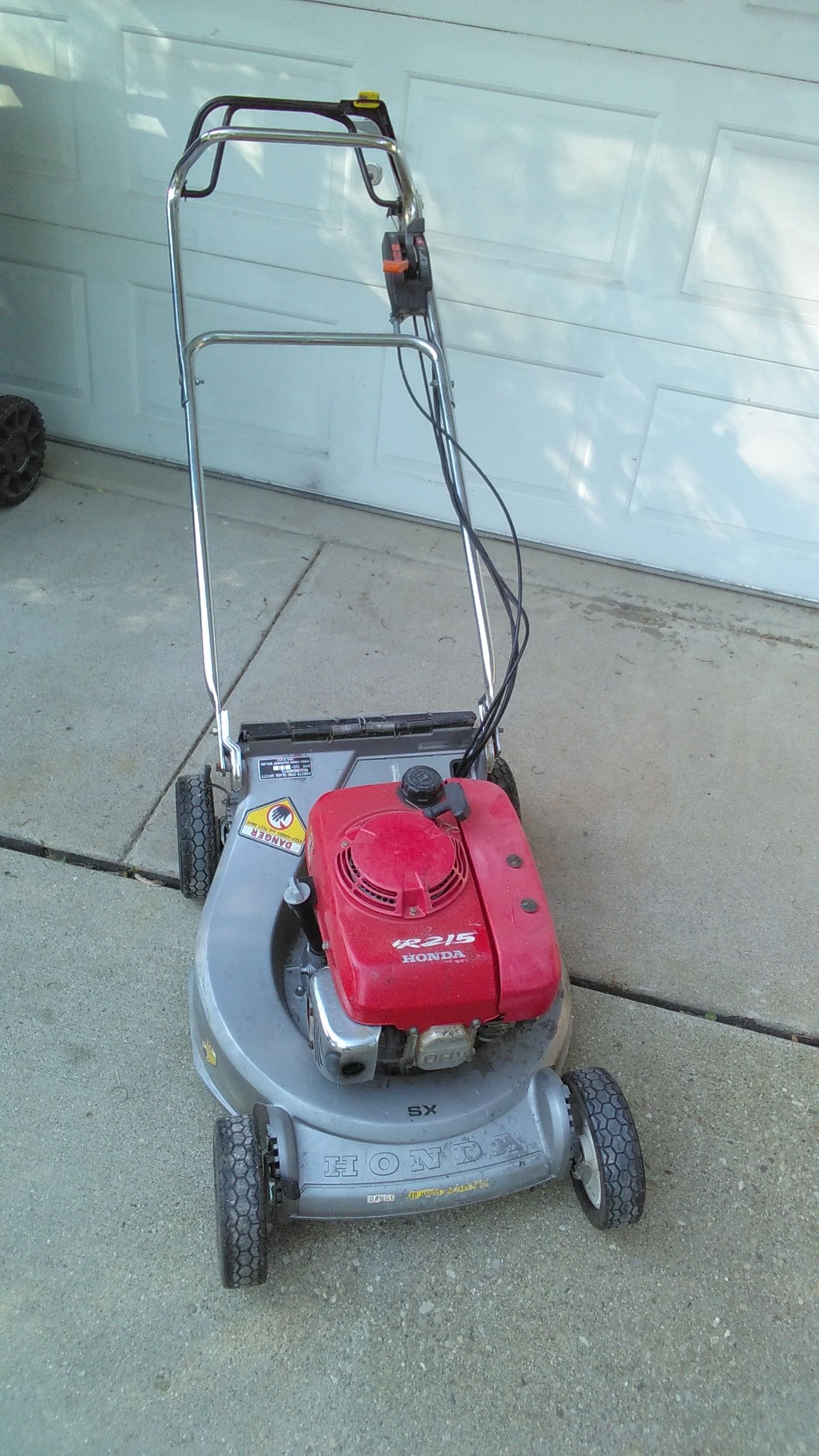 Honda HR215 SX Lawn Mower Hydrostatic Transmission