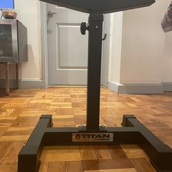 Independent Bench Press Spotter Stands