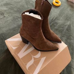 ZARA Ankle Boot Cowboy Whiskey Color 7.5