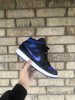 Jordan 1 mid