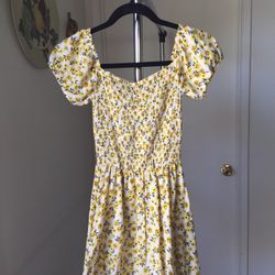 Summer Dress Size Small Kids/hablo Español