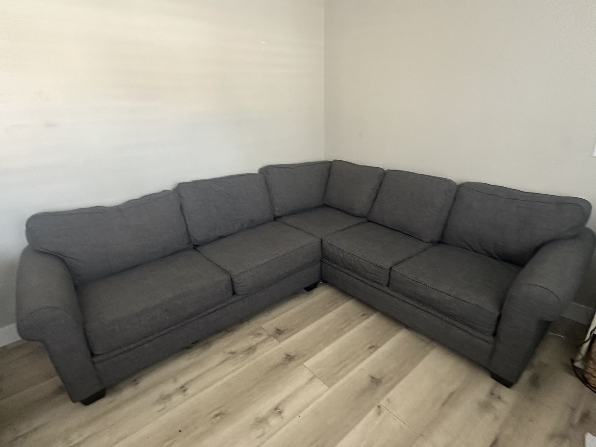 L Shaped Sectional Couch