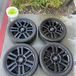 Toyota 4Runner Nightshade Wheels & Tires 