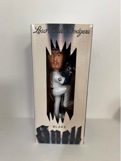 Snell Bobble head