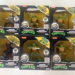 Teenage Mutant Ninja Turtles 5" Sewer Shredders -Michelangelo - Raphael -Leonardo -Donatello- Casey Jones -Classic Edition Shredder Ages 3+ Action Fig