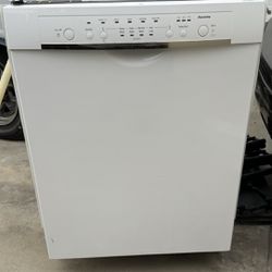 Dishwasher Brand New!
