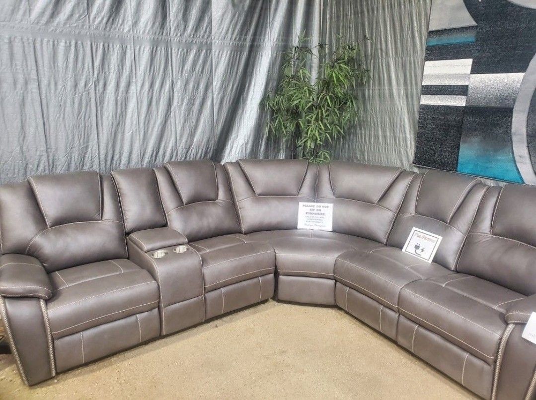 Beautiful Gray Sectional Power Recliners (New)