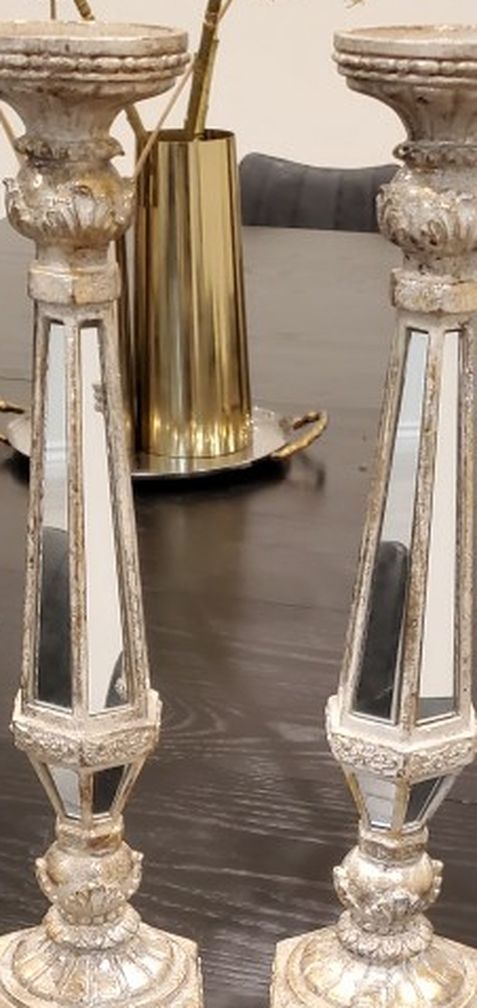 Set Of 4 Mirrored Candle Holders