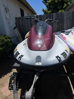 Two Jet ski en Trailers 