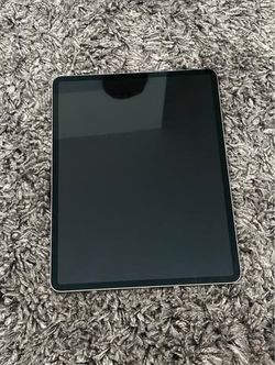 Apple iPad Pro 12.9” (6th Generation) M2 – 128GB Wi-Fi