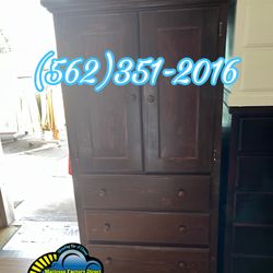 Real Wood Brown Tall Closet Dresser 3 Jumbo Drawers- Ropero Café Madera Sólida 