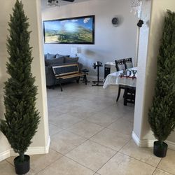 Set Of 2 Artificial 6 Ft Cedar Trees