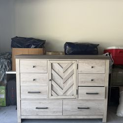 DRESSER FOR SALE