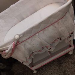 Bassinet And Blankets 