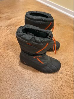 Sorel Size Small Boots