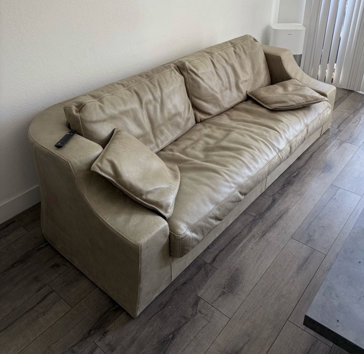 Baxter Italy Luxury Leather Sofa – Authentic Designer Piece (Imported from Italy)