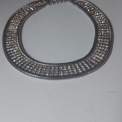 Jewelry Necklace   Choker$ 15.00