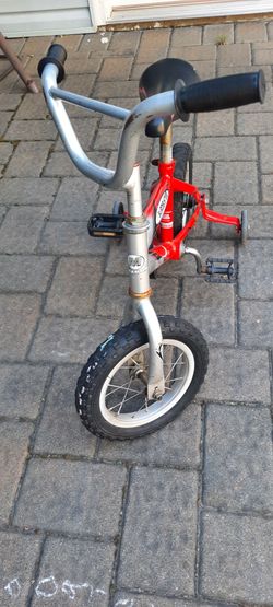 Kids bike 20$