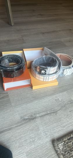 Burberry belt
